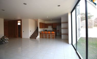 Bonita casa en La Cima en Renta