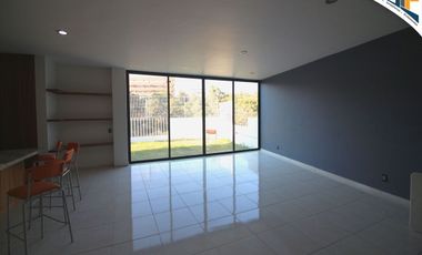 Bonita casa en La Cima en Renta
