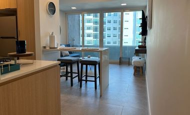 Se renta departamento con vista al mar en torre Costa, Playas de Tijuana