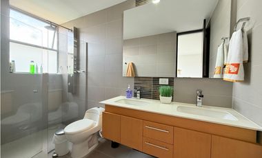 Apartamento Amoblado En Renta- Cerca Mall Verona