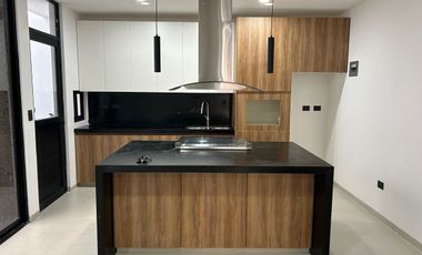 CASA EN VENTA EN SANTA BÁRBARA