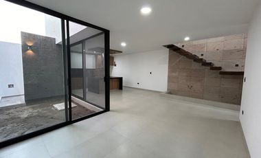 CASA EN VENTA EN SANTA BÁRBARA