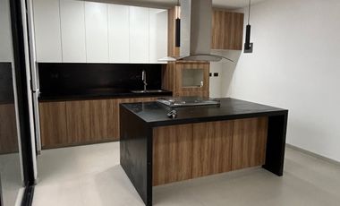 CASA EN VENTA EN SANTA BÁRBARA