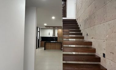 CASA EN VENTA EN SANTA BÁRBARA