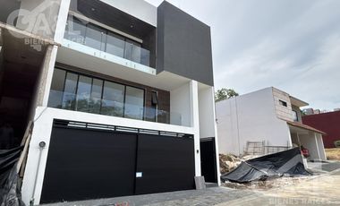 Casa en venta en Fraccionamiento Paseo Real