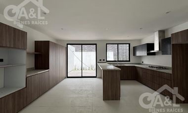 Casa en venta en Fraccionamiento Paseo Real