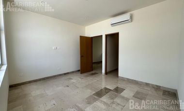 Casa - Fraccionamiento Vía Cumbres