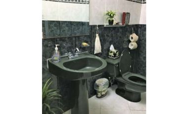 SE VENDE CASA TIPO DUPLEX EN BETHANIA