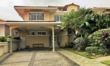 SE VENDE CASA TIPO DUPLEX EN BETHANIA