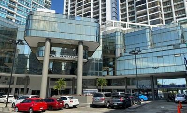 OFICINA  EN AVENIDA BALBOA PH BAY MALL 145M2 CON DIVISIONES