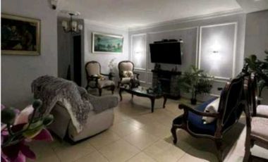 SE VENDE APARTAMENTO DE 3 REC.EN BELLA VISTA, PH BLUE PARK