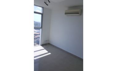 VENTA DE APARTAMENTO EN VILLA DE LA FUENTE PH CRISTAL HILLS 107M2 JP