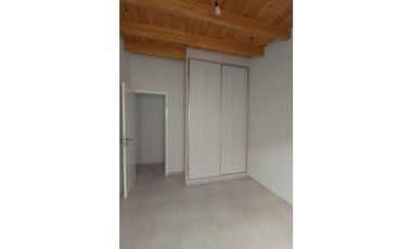 ALQUILO · DEPTO PRIMER PISO · 2 DORM · GUAYMALLEN ·  R. VENETO ·