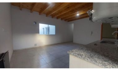 ALQUILO · DEPTO PRIMER PISO · 2 DORM · GUAYMALLEN ·  R. VENETO ·