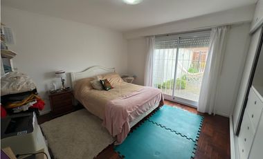 VENTA CASA (3) AMB. C/PATIO FRENTE AL MAR - BARRIO CONSTITUCION