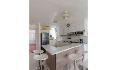 Apartamento con club house para venta en Melgar
