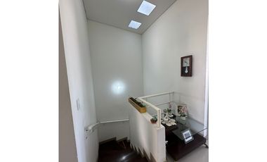 VENTA DE CASA CAMPESTRE EN EL CASTILLO JAMUNDI VALLE