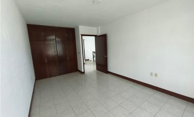 CASA CALIFORNIA, 3 RECAMARAS, FRACC ROYAL COUNTRY, SAHUAYO MICHOACAN
