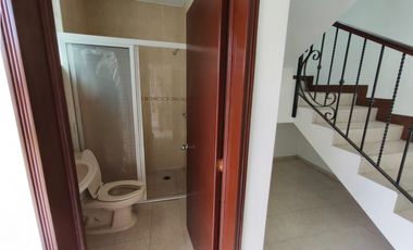 CASA CALIFORNIA, 3 RECAMARAS, FRACC ROYAL COUNTRY, SAHUAYO MICHOACAN