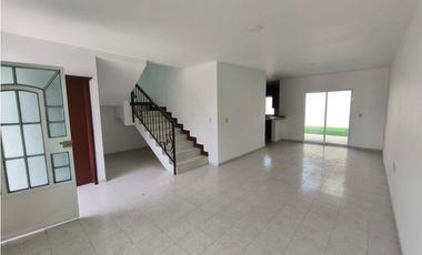 CASA CALIFORNIA, 3 RECAMARAS, FRACC ROYAL COUNTRY, SAHUAYO MICHOACAN