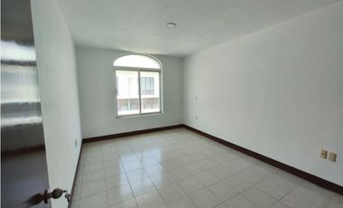 CASA CALIFORNIA, 3 RECAMARAS, FRACC ROYAL COUNTRY, SAHUAYO MICHOACAN