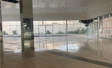 TERRENO COMERCIAL EN RENTA