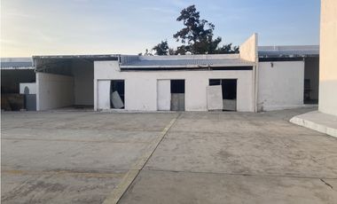 TERRENO COMERCIAL EN RENTA