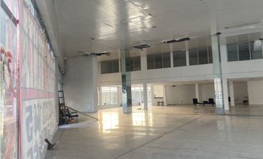TERRENO COMERCIAL EN RENTA