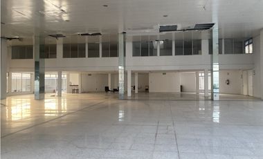 TERRENO COMERCIAL EN RENTA