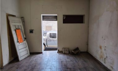 EDIFICIO EN VENTA CON 6 LOCALES EN CENTRO, EDA