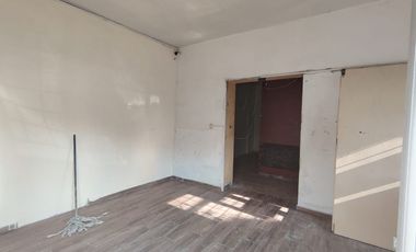 EDIFICIO EN VENTA CON 6 LOCALES EN CENTRO, EDA