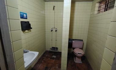 EDIFICIO EN VENTA CON 6 LOCALES EN CENTRO, EDA