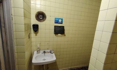 EDIFICIO EN VENTA CON 6 LOCALES EN CENTRO, EDA