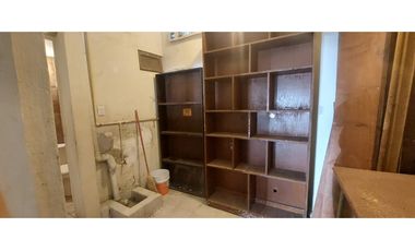 EDIFICIO EN VENTA CON 6 LOCALES EN CENTRO, EDA