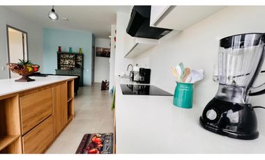 República de El Salvador, Departamento Amoblado en Renta, 98m2