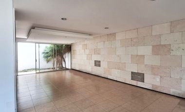 CASA EN RENTA EN RINCON DE ALTOZANO, MORELIA