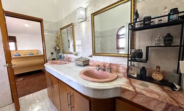 Casa en venta Zona Virreyes, Zapopan, Jal.