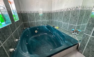 Casa en venta Zona Virreyes, Zapopan, Jal.