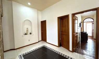 Casa en venta Zona Virreyes, Zapopan, Jal.