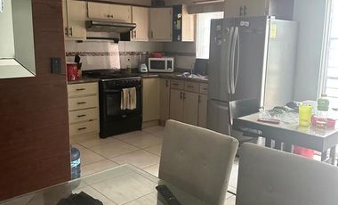Casa en  RENTA FRACC CERRADO CERCA AVE. IMPORTANTES
