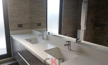 Casa en Venta en Camino Otoñal / Francisco Bulnes Correa