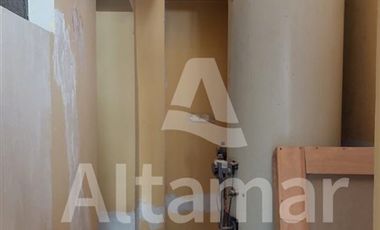 Local Comercial en Venta en Aldunate esquina Las Heras