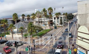 Local Comercial en Venta en Aldunate esquina Las Heras