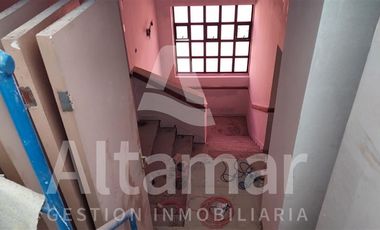 Local Comercial en Venta en Aldunate esquina Las Heras