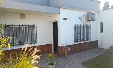 Casa en venta en Burzaco Oeste