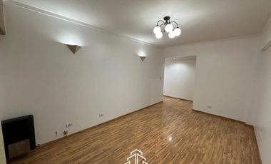 VENTA departamento Plaza Mitre Mar del Plata 3 ambientes c/ espacio de cochera
