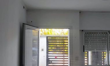 Dúplex en alquiler c/ cochera en Concordia