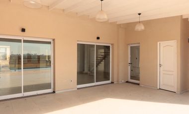 Casa en venta en Canning
