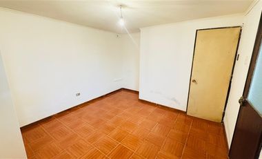 Casa en Venta en QUINCHAMALI, LA REINA