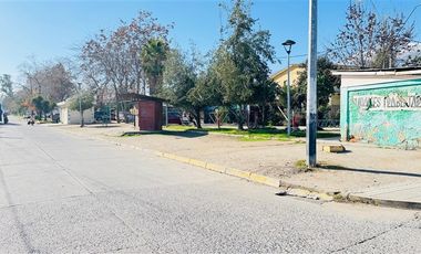 Casa en Venta en QUINCHAMALI, LA REINA